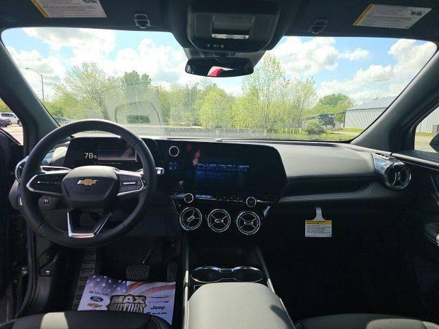 2025 Chevrolet V Blazer eAWD LT