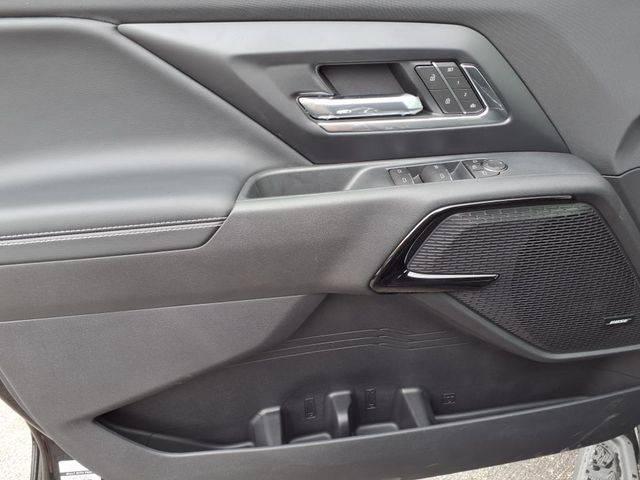 2025 Chevrolet Silverado EV LT