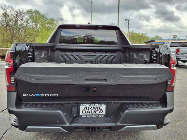 2025 Chevrolet Silverado EV LT