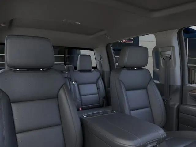 2025 GMC Sierra 2500HD 4WD Crew Cab Standard Bed SLT