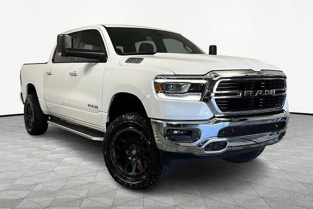 2019 RAM 1500 Big Horn/Lone Star Crew Cab 4x4 57 Box