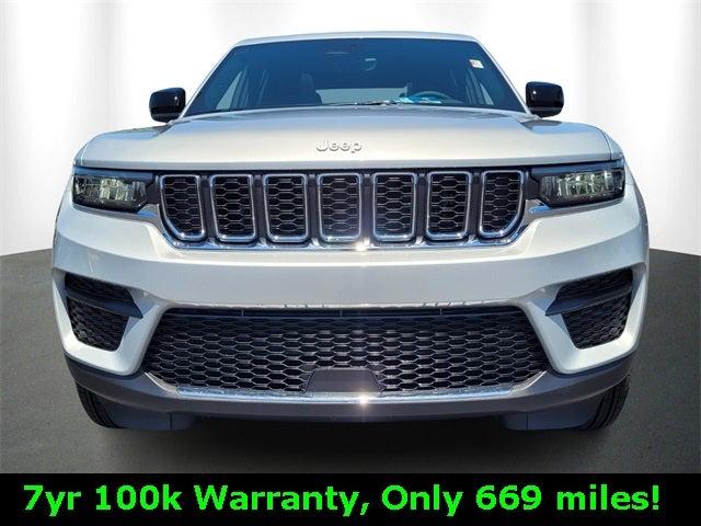 2025 Jeep Grand Cherokee Laredo X 4x4