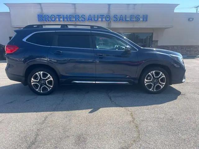2023 Subaru Ascent Limited 8-Passenger