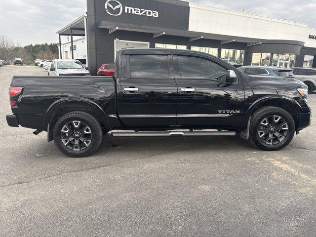2023 Nissan Titan Crew Cab Platinum Reserve 4x4