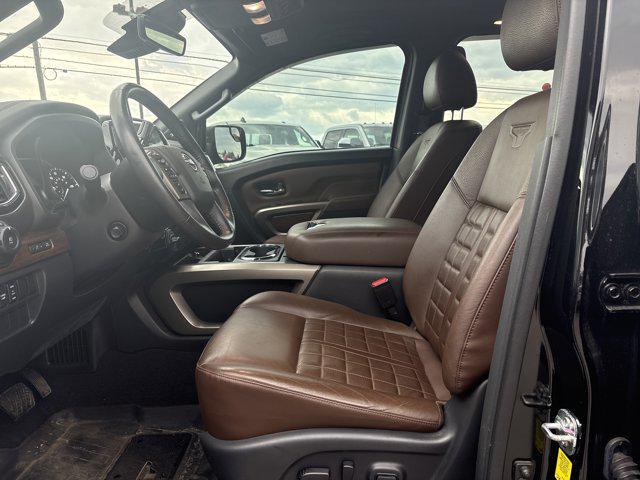 2023 Nissan Titan Crew Cab Platinum Reserve 4x4