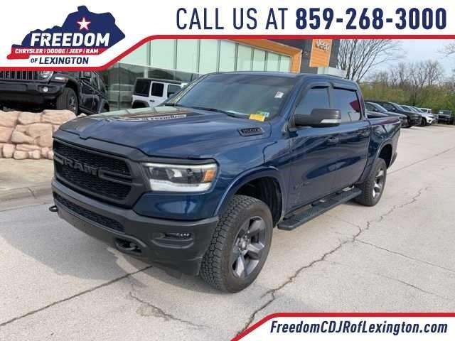 2020 RAM 1500 Big Horn Crew Cab 4x4 57 Box