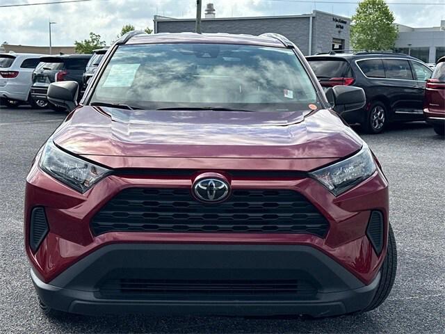 2020 Toyota RAV4 LE