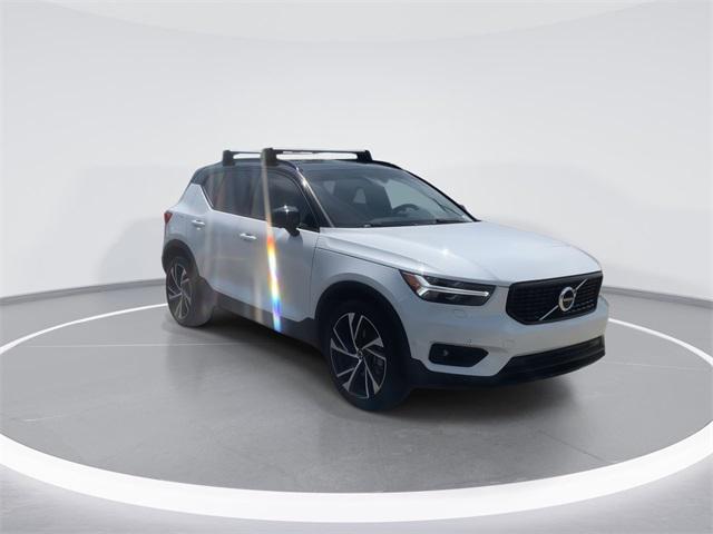 2021 Volvo XC40 T4 R-Design