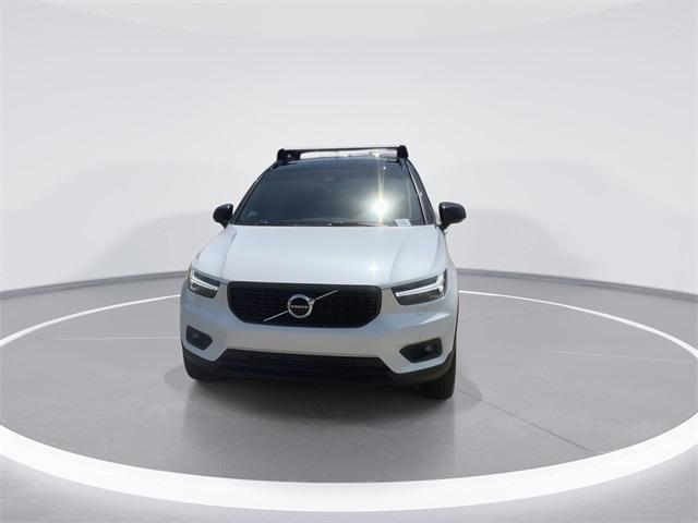 2021 Volvo XC40 T4 R-Design