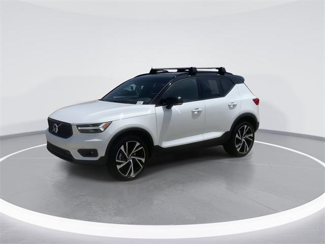 2021 Volvo XC40 T4 R-Design