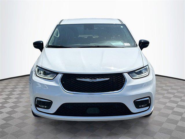 2024 Chrysler Pacifica Touring L AWD
