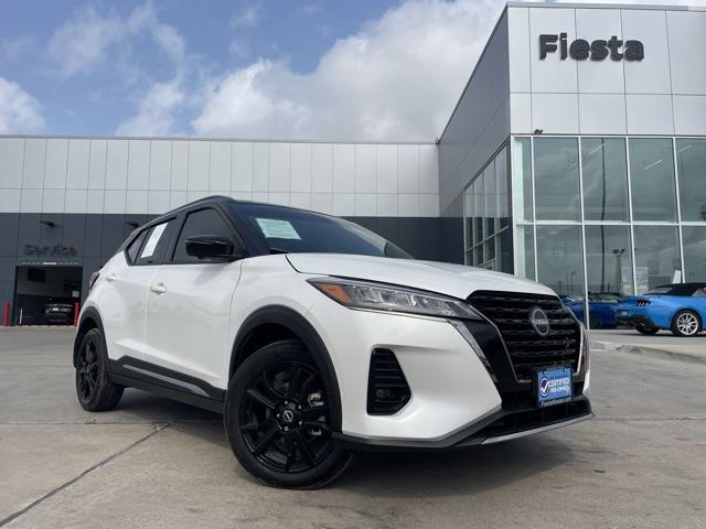 2024 Nissan Kicks SR Xtronic CVT