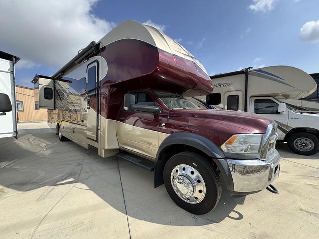 2017 Ram 5500 Tradesman/SLT
