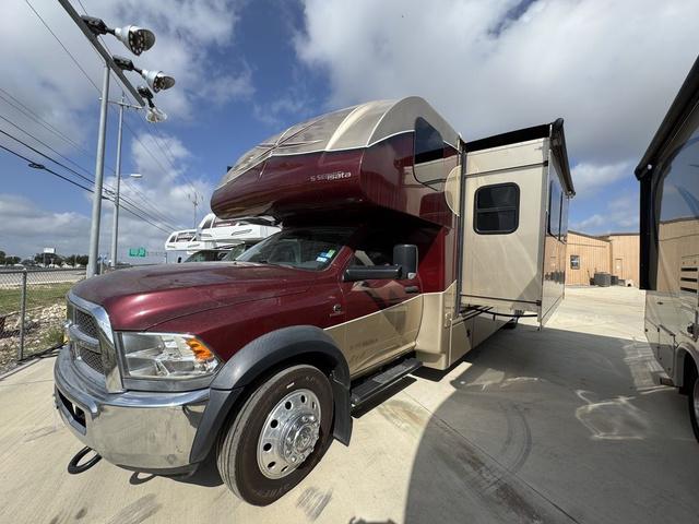 2017 Ram 5500 Tradesman/SLT