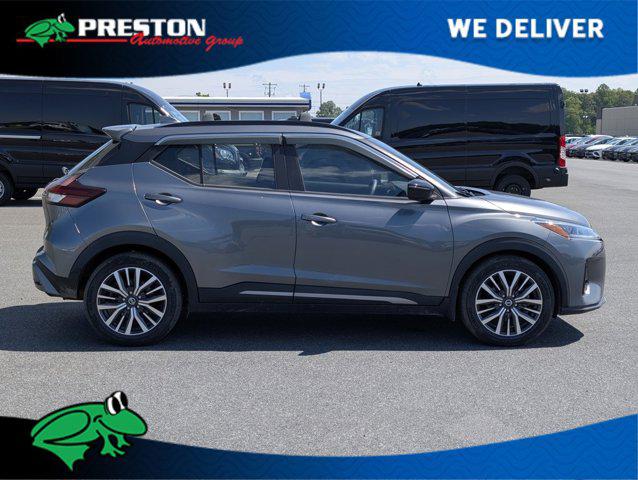 2021 Nissan Kicks SR Xtronic CVT
