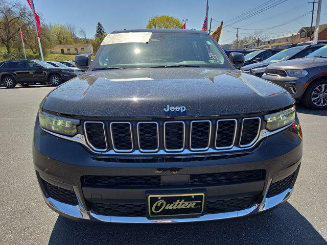 2021 Jeep Grand Cherokee L Laredo 4x4