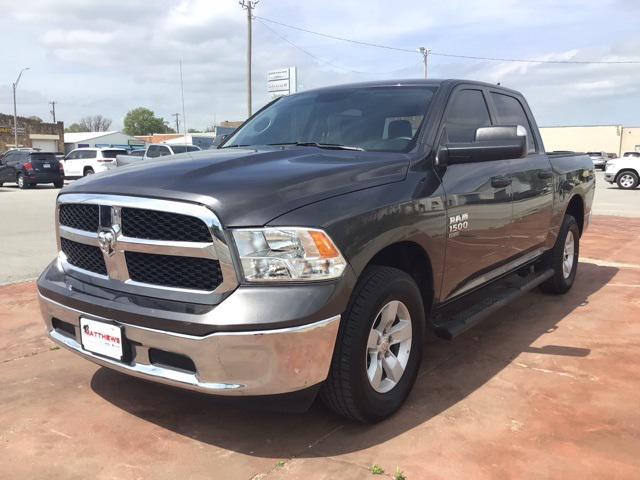 2022 RAM 1500 Classic SLT Crew Cab 4x4 57 Box