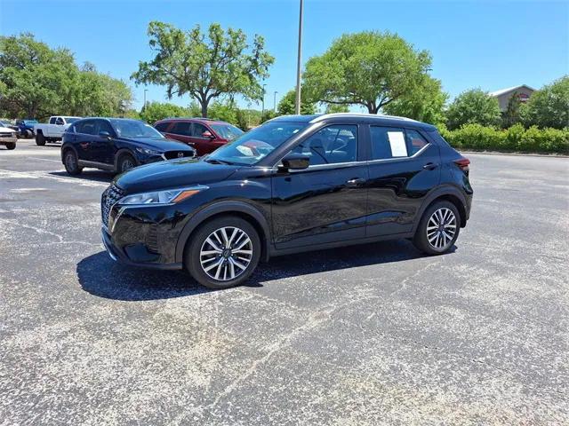 2023 Nissan Kicks SV Xtronic CVT