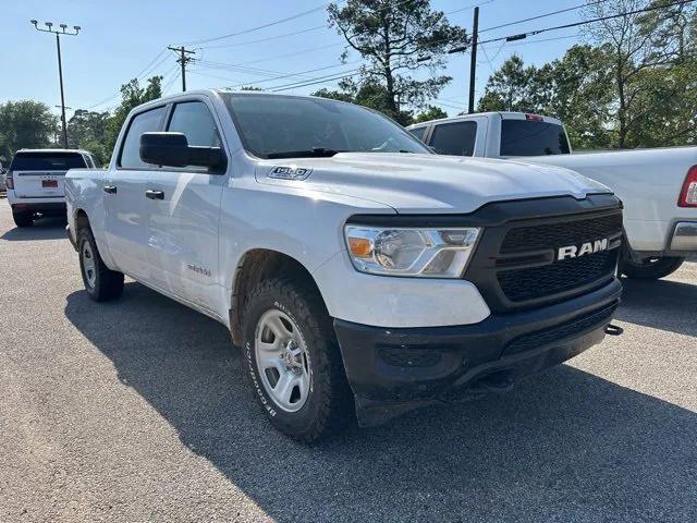 2020 RAM 1500 Tradesman Crew Cab 4x4 57 Box