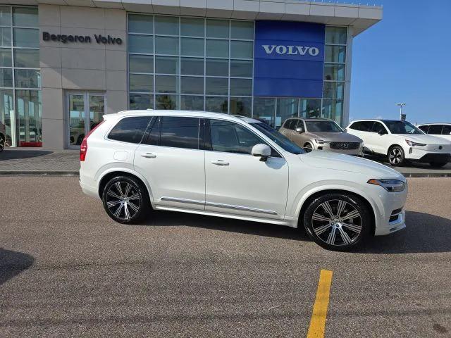 2023 Volvo XC90 B6 Ultimate 6-Seater