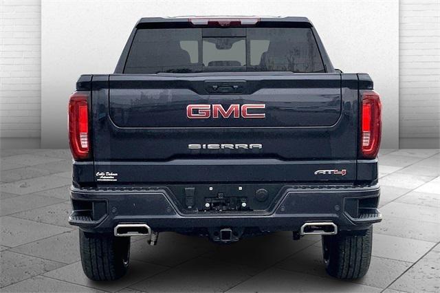 2023 GMC Sierra 1500 4WD Crew Cab Short Box AT4