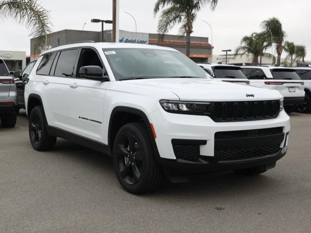 2025 Jeep Grand Cherokee L GRAND CHEROKEE L ALTITUDE 4X2