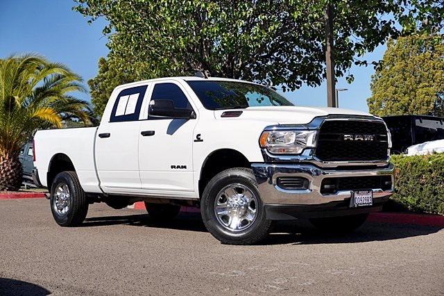 2022 RAM 2500 Tradesman Crew Cab 4x4 64 Box