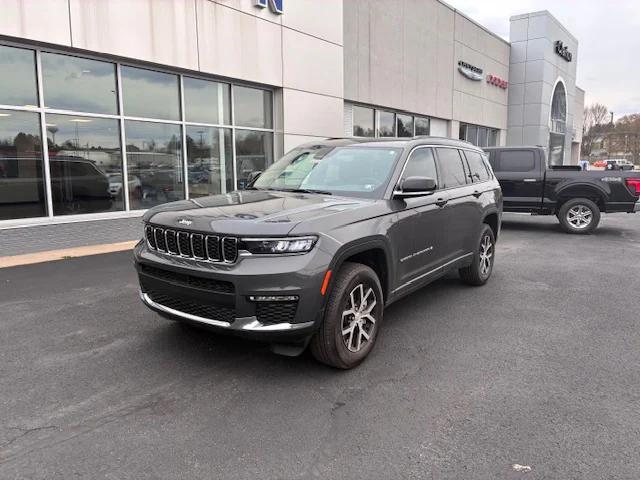 2025 Jeep Grand Cherokee GRAND CHEROKEE L LIMITED 4X4