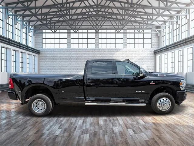 2024 RAM 3500 Laramie Crew Cab 4x4 8 Box