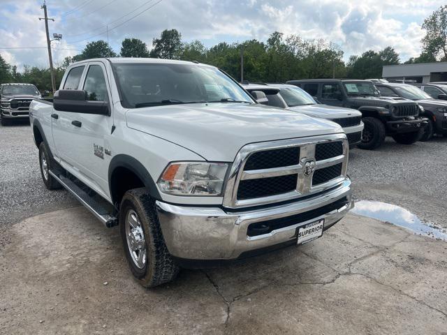 2017 RAM 2500 Tradesman Crew Cab 4x4 64 Box