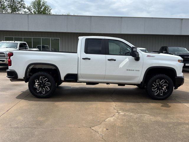 2024 Chevrolet Silverado 2500HD 4WD Double Cab Standard Bed Custom