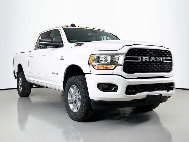 2022 RAM 2500 Big Horn Crew Cab 4x4 64 Box