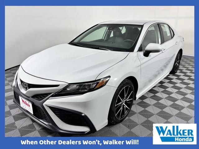 2023 Toyota Camry SE Nightshade Edition