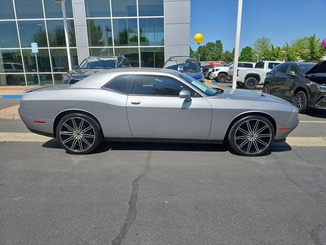 2017 Dodge Challenger SXT