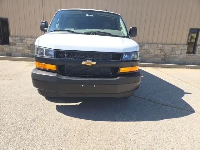 2025 Chevrolet Express Cargo Van RWD 2500 Regular Wheelbase WT for sale in Breckenridge, TX