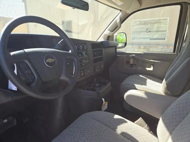 2025 Chevrolet Express Cargo Van RWD 2500 Regular Wheelbase WT
