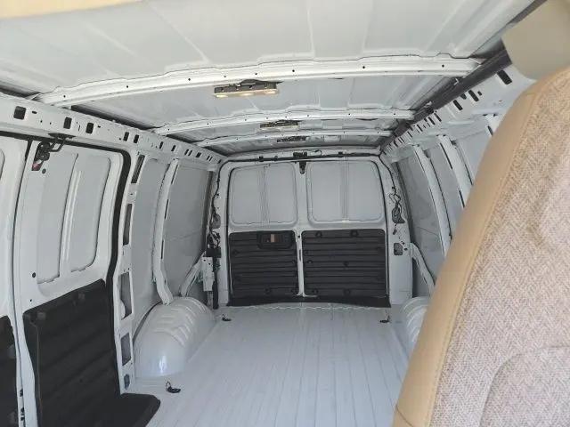 2025 Chevrolet Express Cargo Van RWD 2500 Regular Wheelbase WT