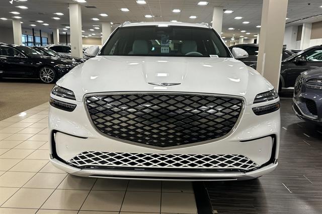 2026 Genesis GV70 Standard
