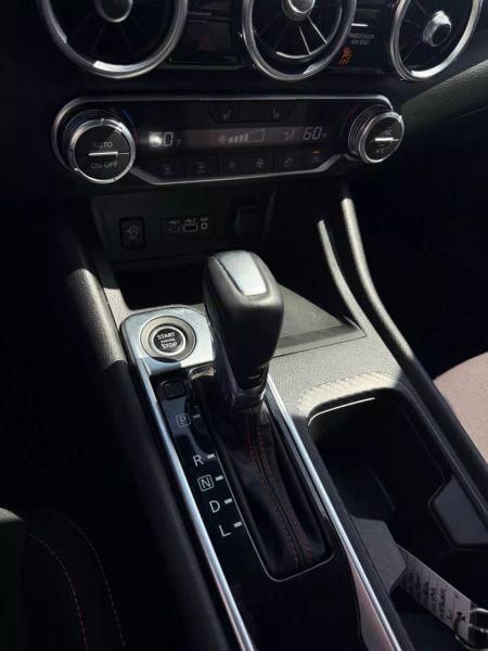 2024 Nissan Sentra SR Xtronic CVT