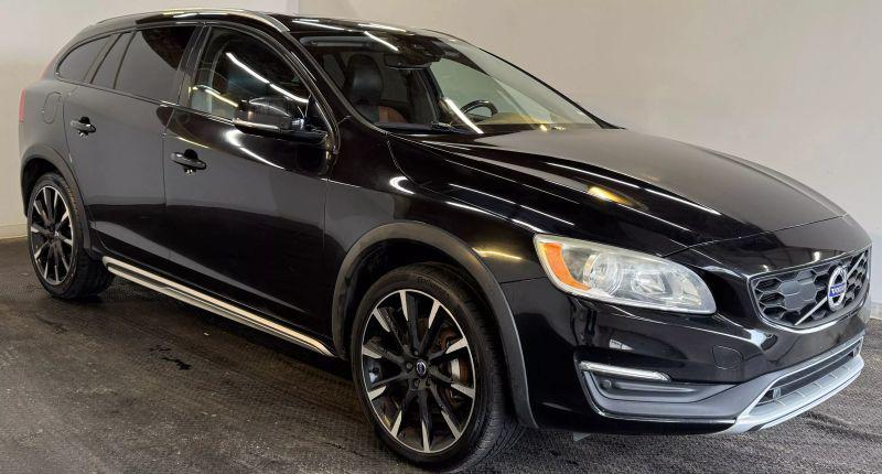 2017 Volvo V60 Cross Country T5