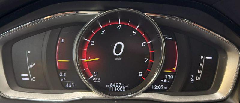 2017 Volvo V60 Cross Country T5