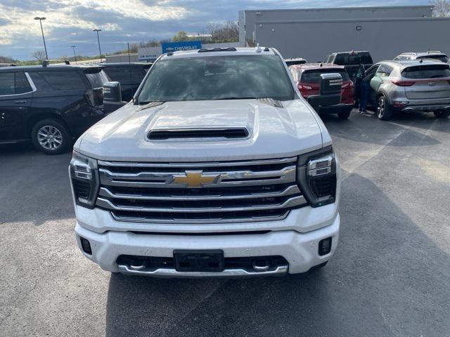 2024 Chevrolet Silverado 3500HD 4WD Crew Cab Standard Bed High Country