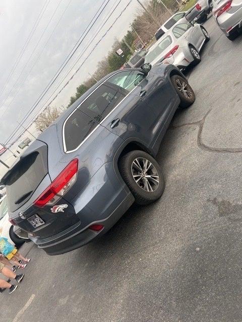 2018 Toyota Highlander LE