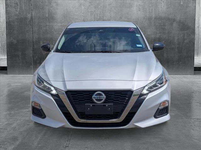 2022 Nissan Altima SR FWD