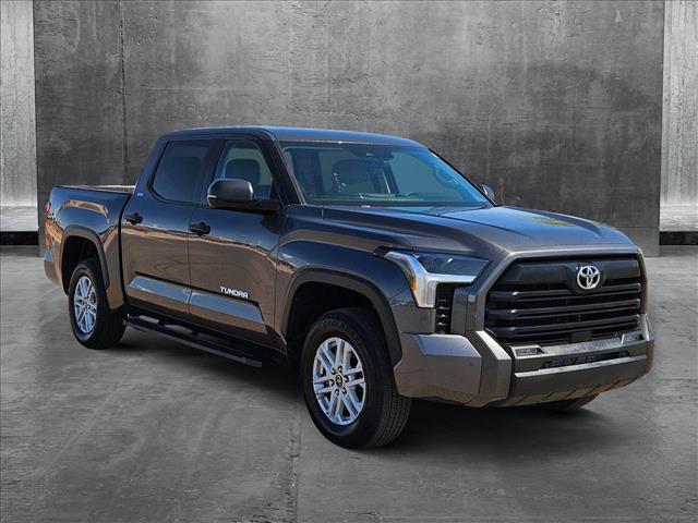 2024 Toyota Tundra SR5 4WD