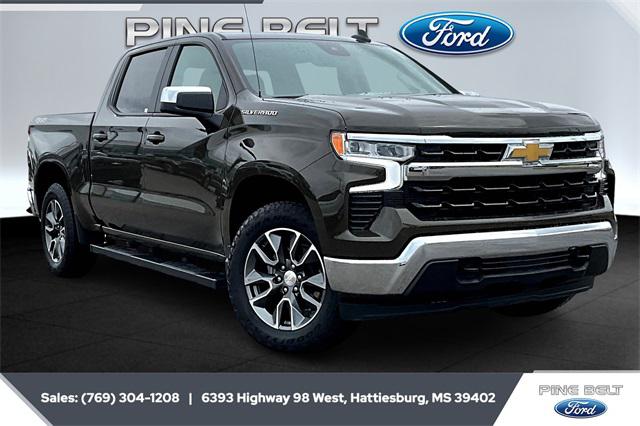 2023 Chevrolet Silverado 1500 4WD Crew Cab Short Bed LT with 2FL