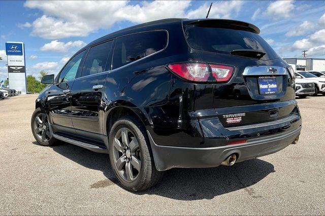 2017 Chevrolet Traverse 2LT