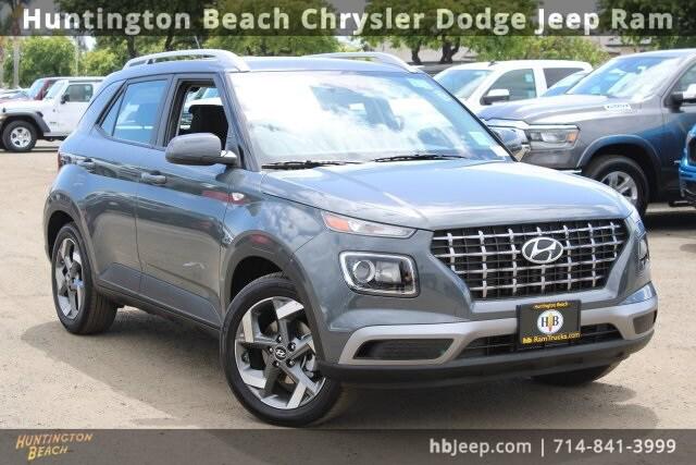 2025 Hyundai Venue SEL for sale in Huntington Beach, CA
