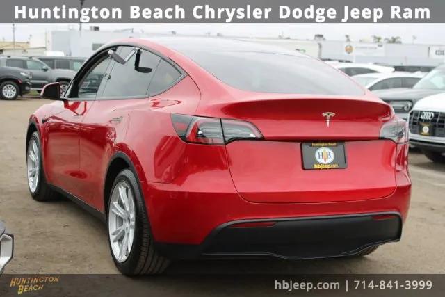 2022 Tesla Model Y Long Range Dual Motor All-Wheel Drive
