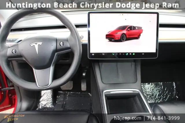 2022 Tesla Model Y Long Range Dual Motor All-Wheel Drive